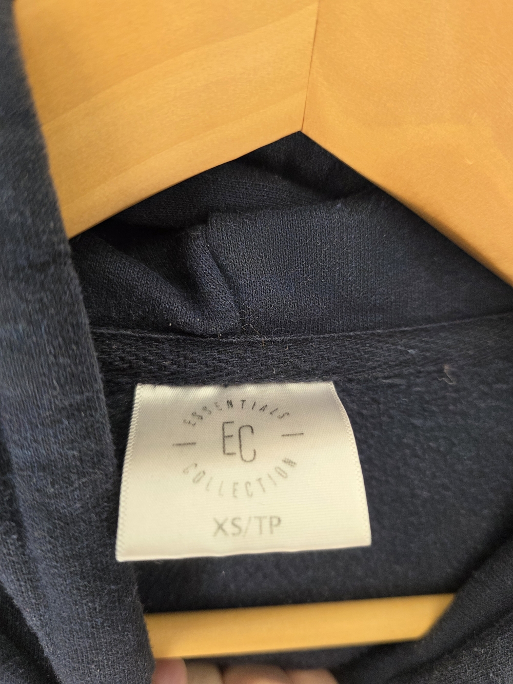University of Toronto Hoodie Navy Pullover Sweatshirt Graphic Logo XS - Picture 5 of 8